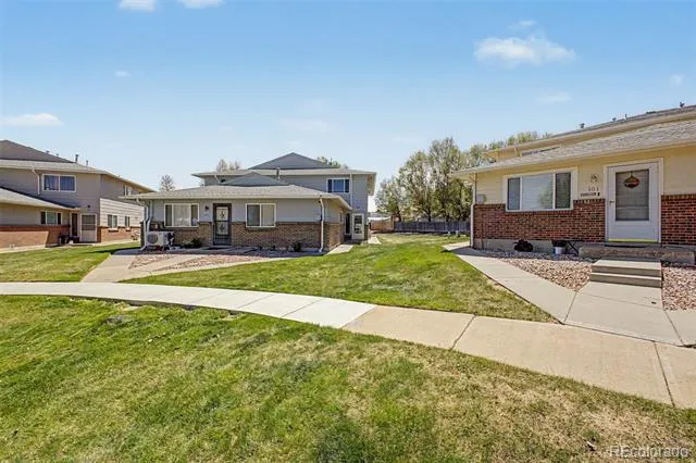 7309 W Hampden Avenue #203 Lakewood, CO 80227