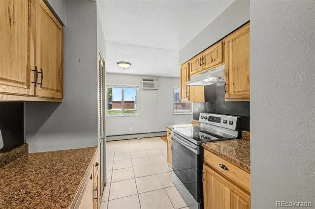 7309 W Hampden Avenue #203 Lakewood, CO 80227