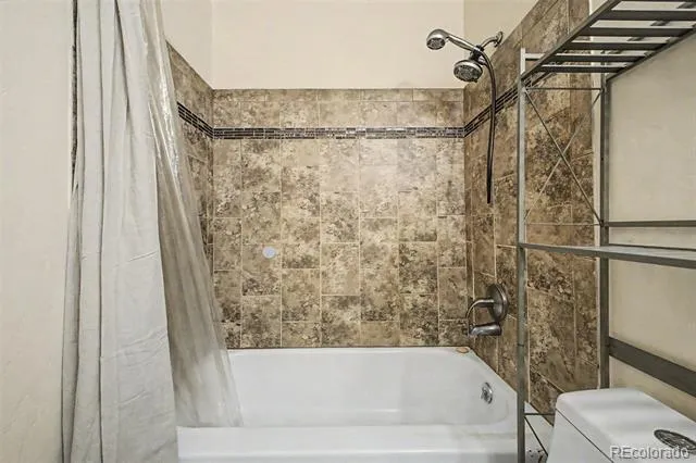 7309 W Hampden Avenue #203 Lakewood, CO 80227