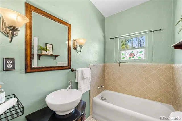 27 Dunsmere Avenue Pueblo, CO 81004