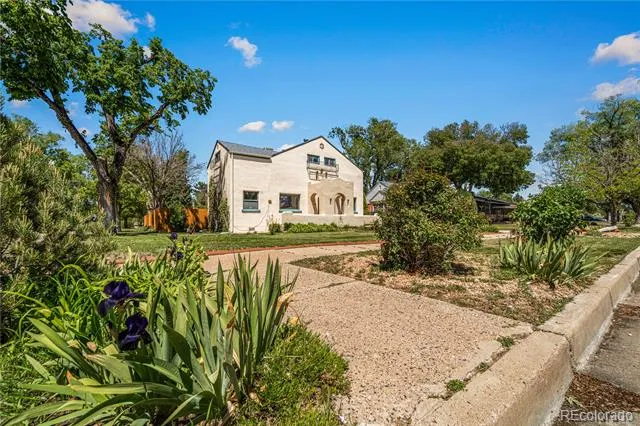 27 Dunsmere Avenue Pueblo, CO 81004
