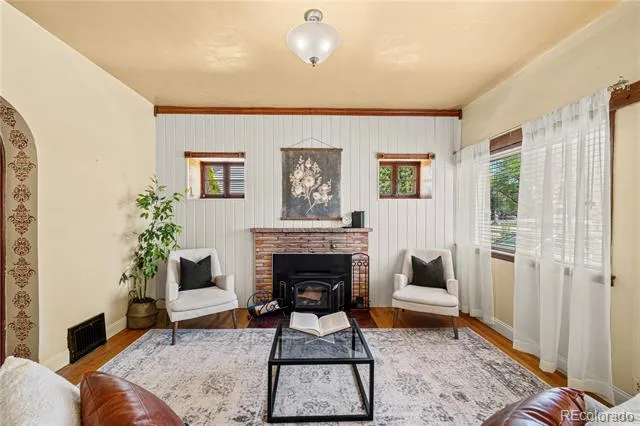 27 Dunsmere Avenue Pueblo, CO 81004