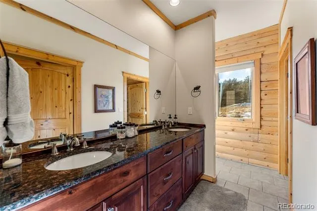 9188 County Road 240 Salida, CO 81201