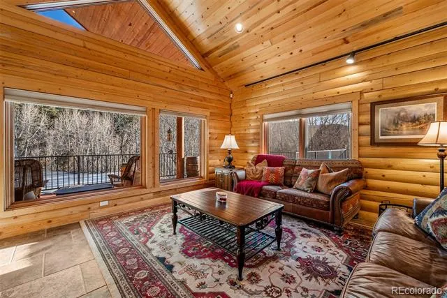 9188 County Road 240 Salida, CO 81201