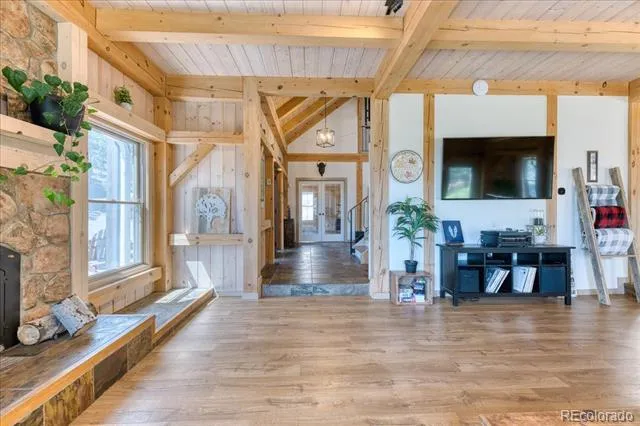 1057 Reed Ranch Road Boulder, CO 80302