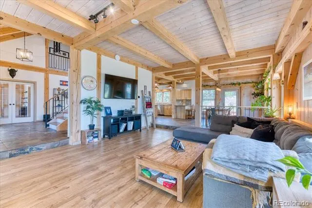 1057 Reed Ranch Road Boulder, CO 80302
