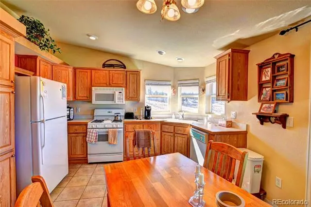 735 Apache Trail Como, CO 80432