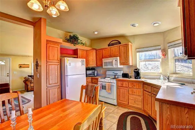 735 Apache Trail Como, CO 80432
