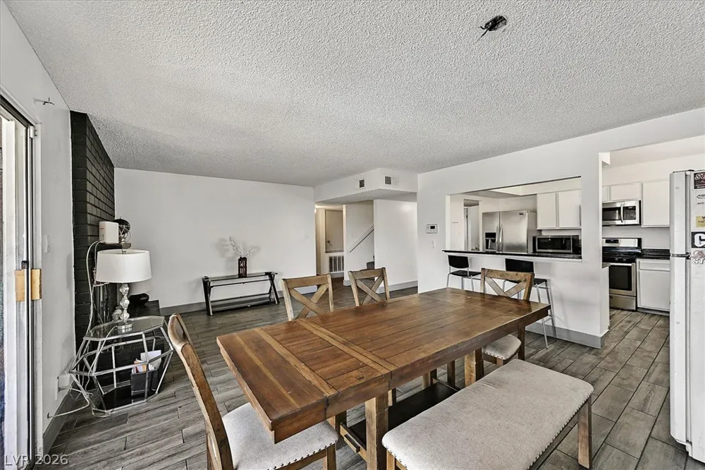 4301 El Esteban Way Las Vegas, NV 89121