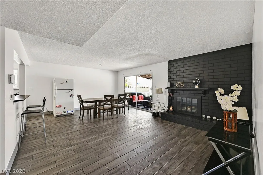 4301 El Esteban Way Las Vegas, NV 89121