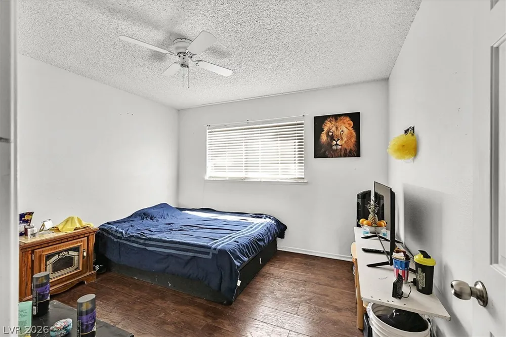 4301 El Esteban Way Las Vegas, NV 89121
