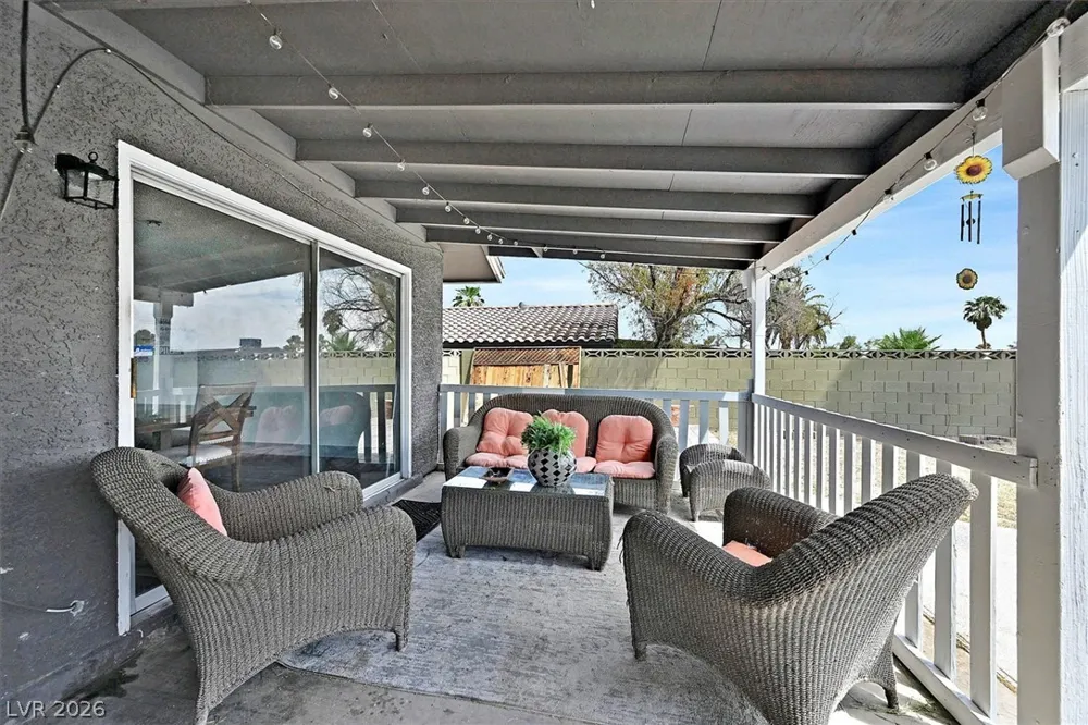 4301 El Esteban Way Las Vegas, NV 89121