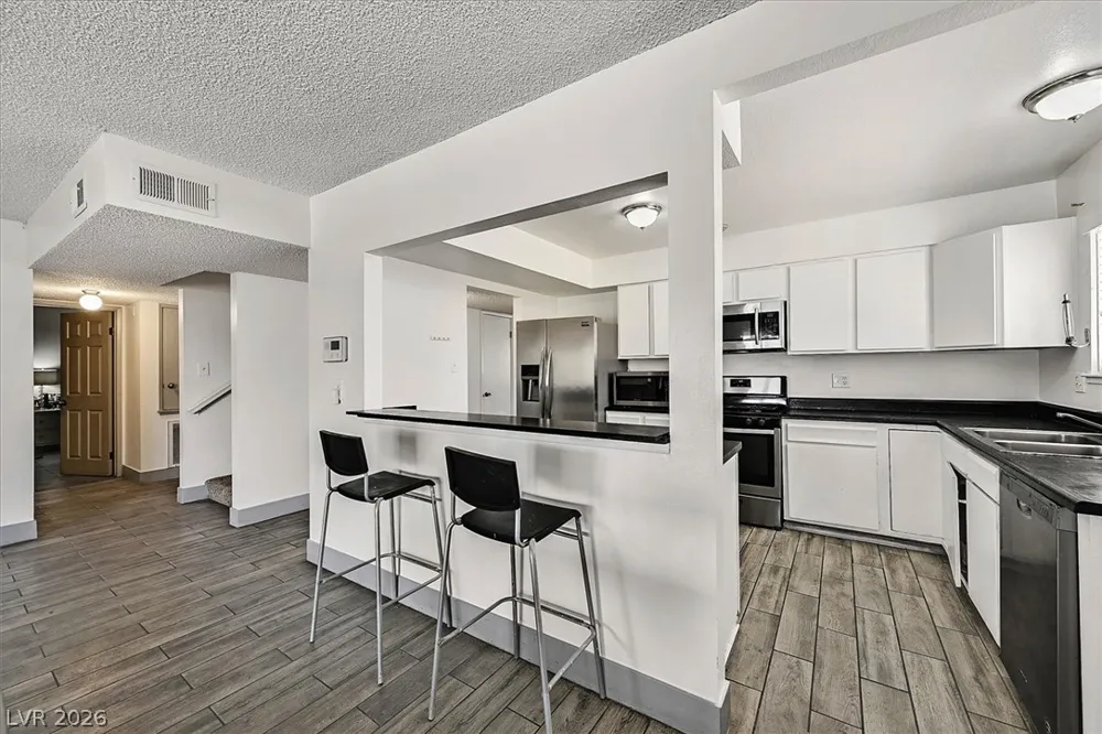 4301 El Esteban Way Las Vegas, NV 89121