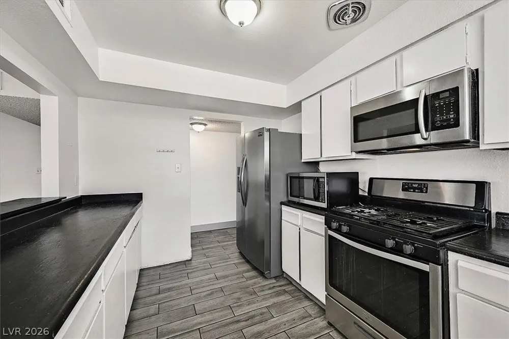 4301 El Esteban Way Las Vegas, NV 89121