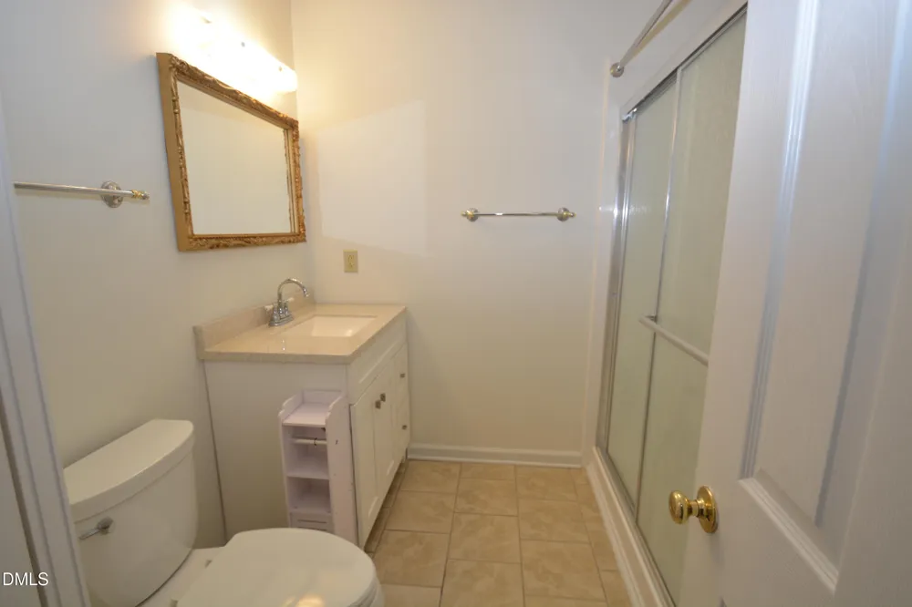 1352 Little Devine Road Selma, NC 27576