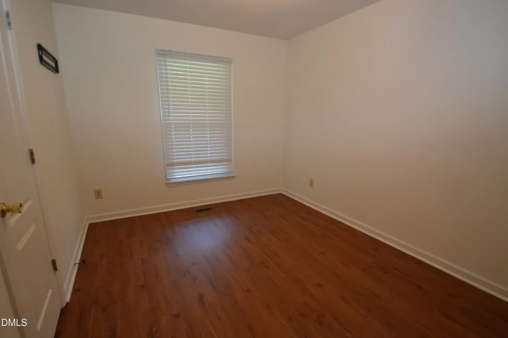 1352 Little Devine Road Selma, NC 27576