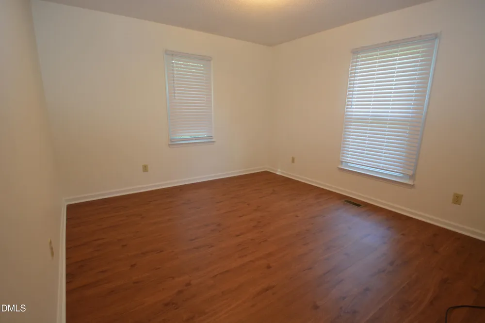1352 Little Devine Road Selma, NC 27576