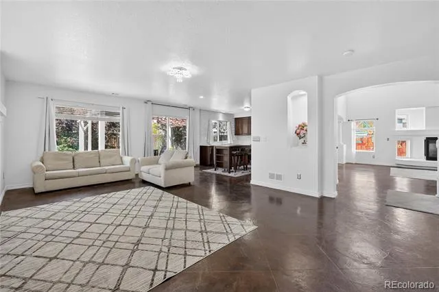 20604 E 38th Place Denver, CO 80249