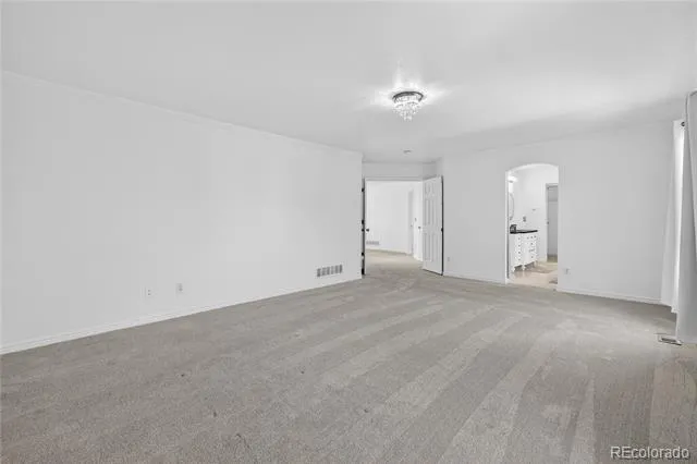 20604 E 38th Place Denver, CO 80249