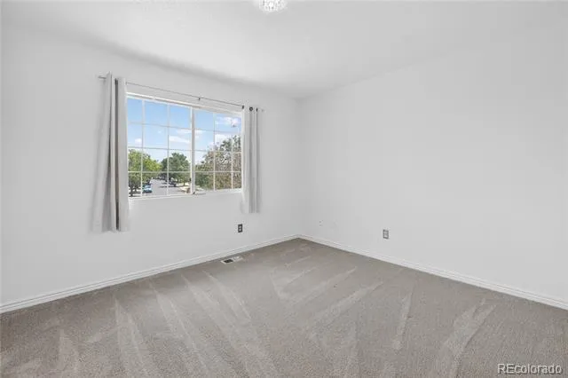 20604 E 38th Place Denver, CO 80249