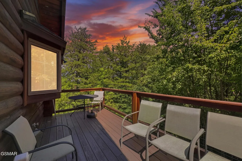 2469 Misty Shadows Drive Sevierville, TN 37862