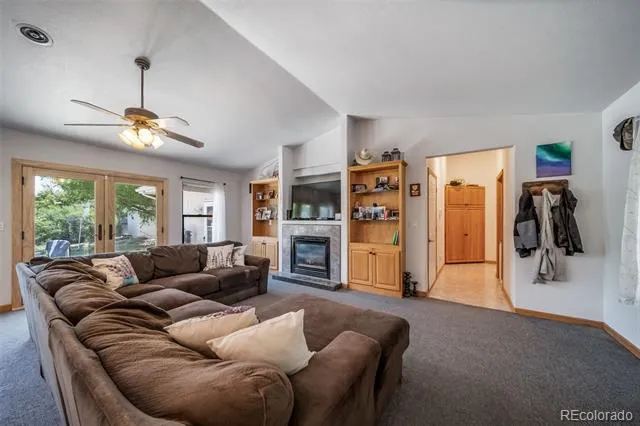 305 Kimble Avenue Swink, CO 81077