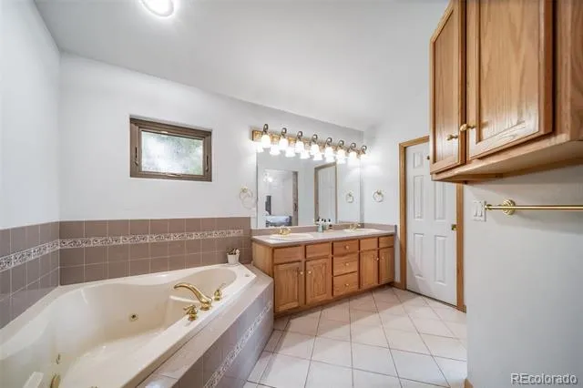 305 Kimble Avenue Swink, CO 81077