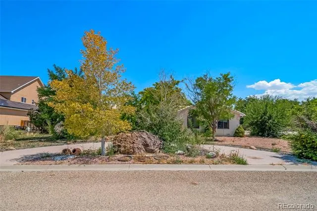 305 Kimble Avenue Swink, CO 81077