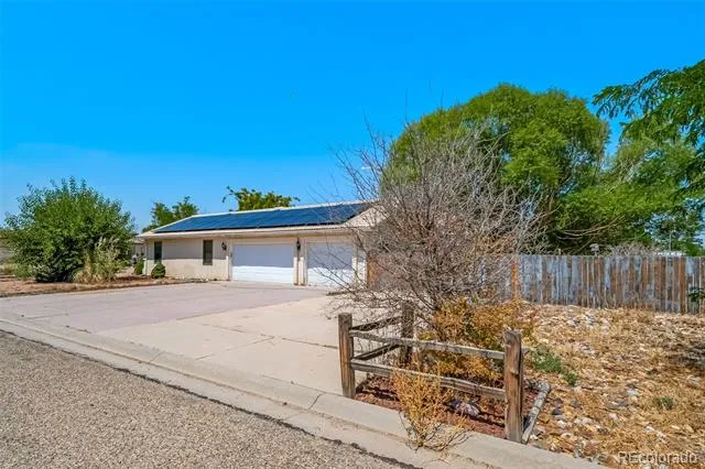 305 Kimble Avenue Swink, CO 81077