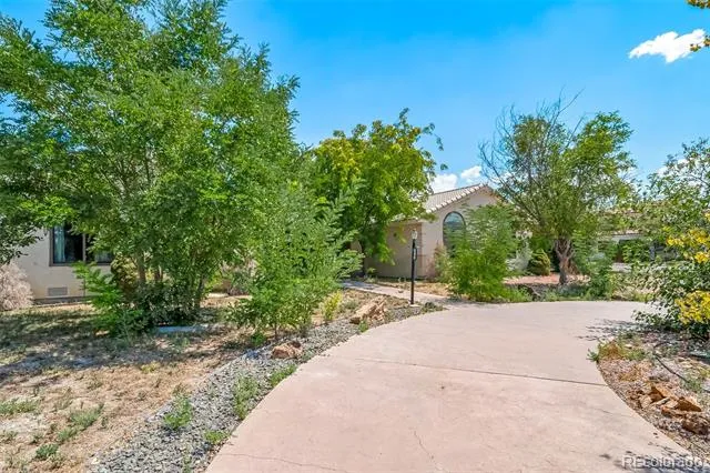 305 Kimble Avenue Swink, CO 81077