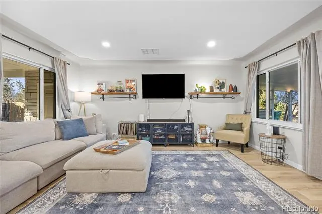1395 Kline Street Lakewood, CO 80215