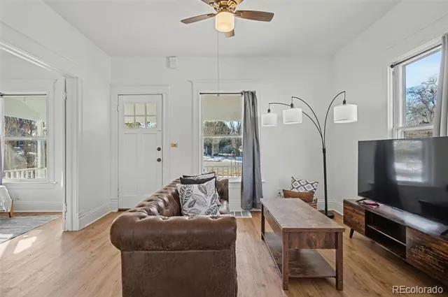 808 E Monument Street Colorado Springs, CO 80903
