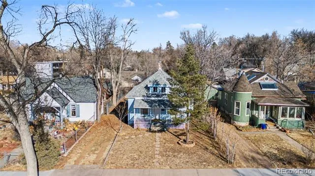 808 E Monument Street Colorado Springs, CO 80903
