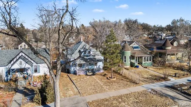 808 E Monument Street Colorado Springs, CO 80903