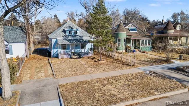 808 E Monument Street Colorado Springs, CO 80903