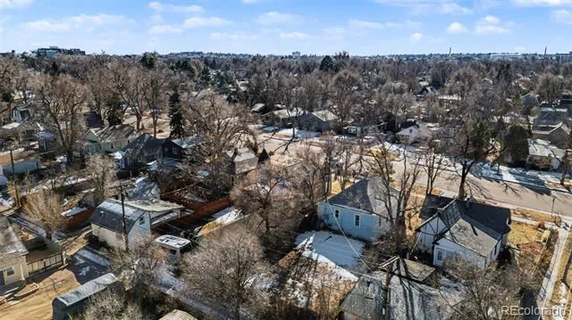 808 E Monument Street Colorado Springs, CO 80903
