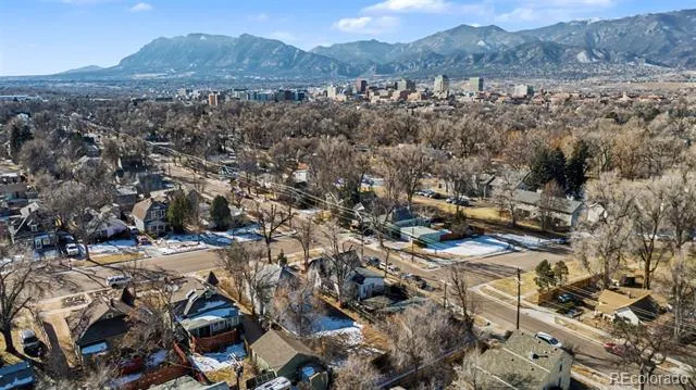808 E Monument Street Colorado Springs, CO 80903