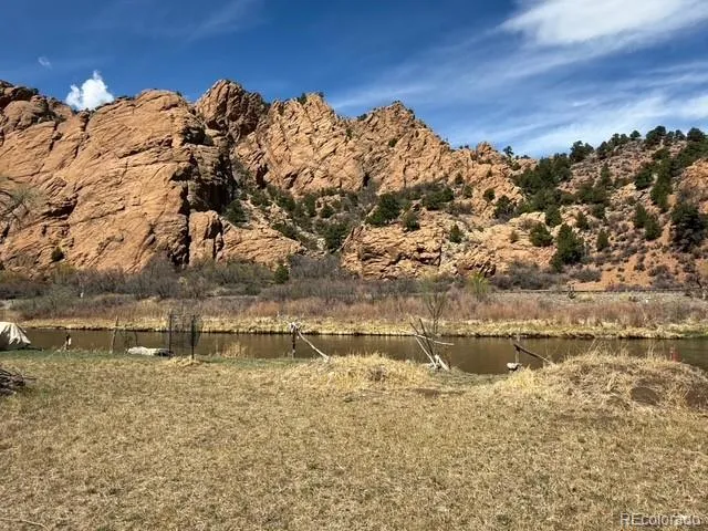 19851 US Highway 50 Cotopaxi, CO 81223