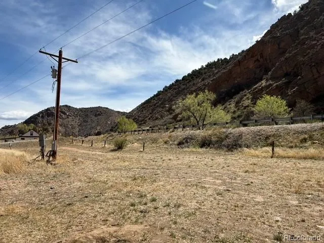 19851 US Highway 50 Cotopaxi, CO 81223