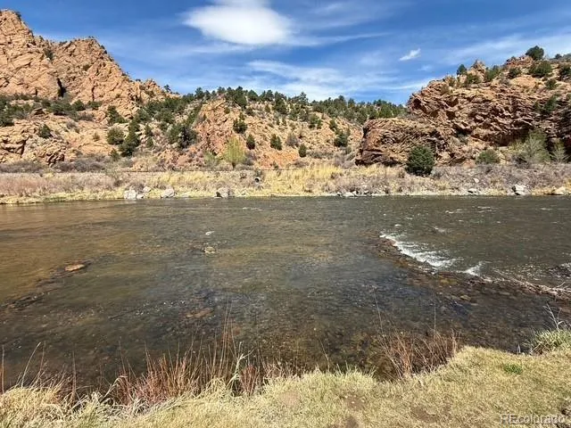 19851 US Highway 50 Cotopaxi, CO 81223