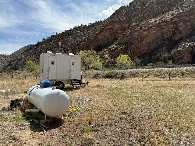 19851 US Highway 50 Cotopaxi, CO 81223
