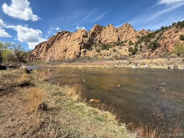 19851 US Highway 50 Cotopaxi, CO 81223