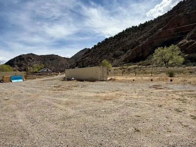 19851 US Highway 50 Cotopaxi, CO 81223