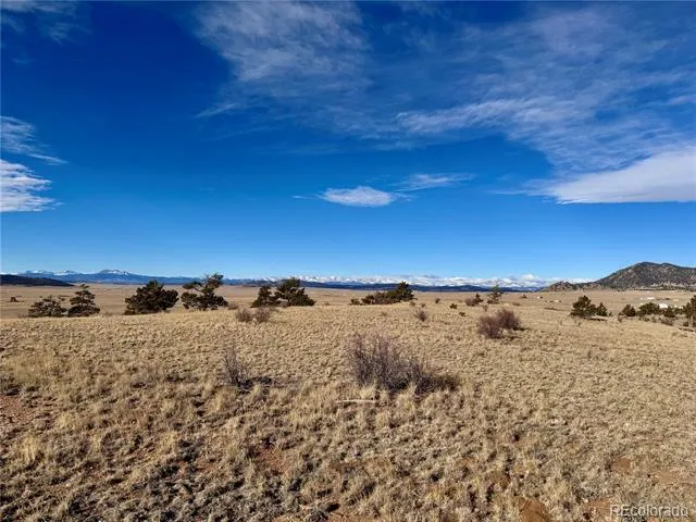 10620 Routt Road Lake George, CO 80449