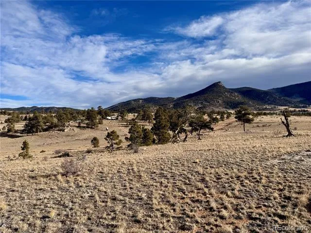 10620 Routt Road Lake George, CO 80449