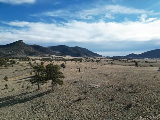 10620 Routt Road Lake George, CO 80449