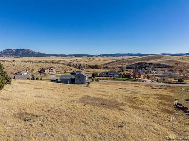 5291 Country Club Drive Larkspur, CO 80118