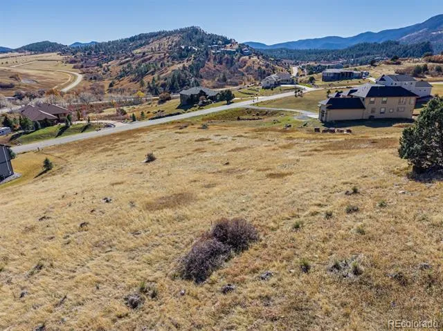 5291 Country Club Drive Larkspur, CO 80118