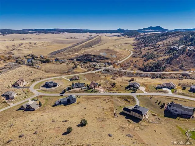 5291 Country Club Drive Larkspur, CO 80118