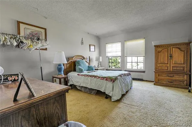 2864 S Vaughn Way Aurora, CO 80014